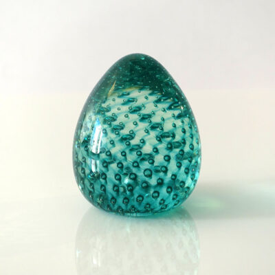 sea-green-bullicante-art-glass-egg-paperweight