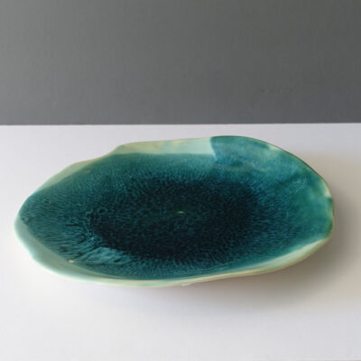 varela-large-green-biomorphic-platter