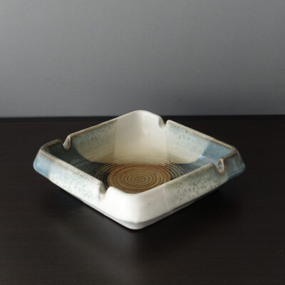 pottery-craft-mid-century-ash-tray-01