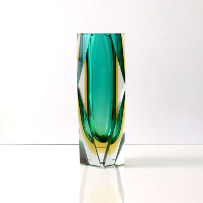 mandruzzato-style-vintage-green-yellow-faceted-block-vase-5