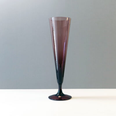 20-098-amethyst-empoli-glass-tall-flared-vase