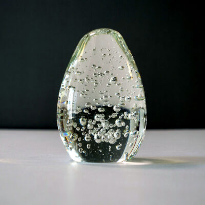 egg-controlled-bubble-crystal-paperweight