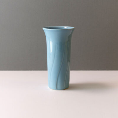 Pfaltzgraff -ftda-tapered-sky-blue-glossy-glaze-vase