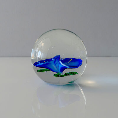 blue-flowers-clear-crystal-ball-paperweight