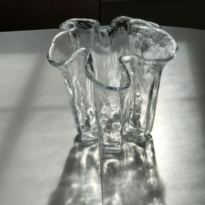 muurla-finland-art-glass-handkerchief-vase