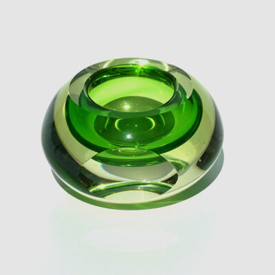 flavio-poli-style-green-faceted-low-block-paperweight