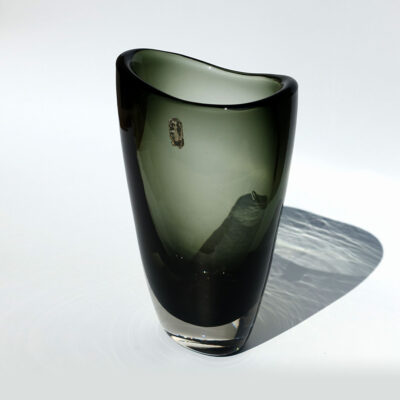 whitefriars-geoffrey-baxter-art-glass-vase