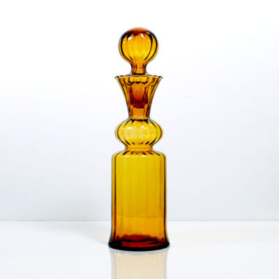 ribbed-russian-style-amber-decanter