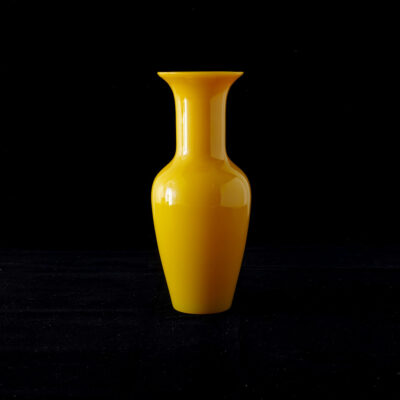 peking-glass-long-neck-urn-imperial-yellow