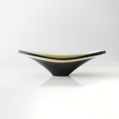 scandinavian-biomorphic-pedestal-bowl