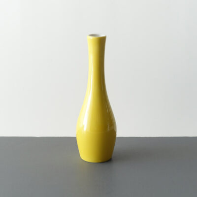 asahi-japan-yellow-bud-porcelain-vase