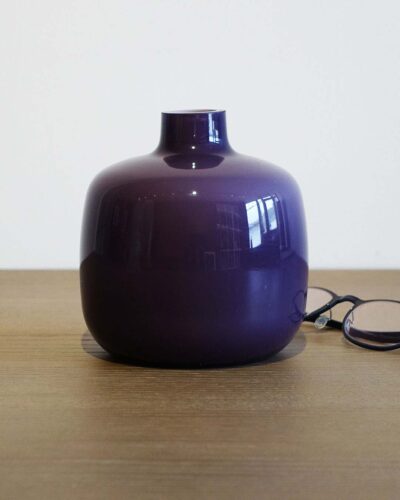 2018-037-Friedrich-Purple-Cased-Glass-Vase