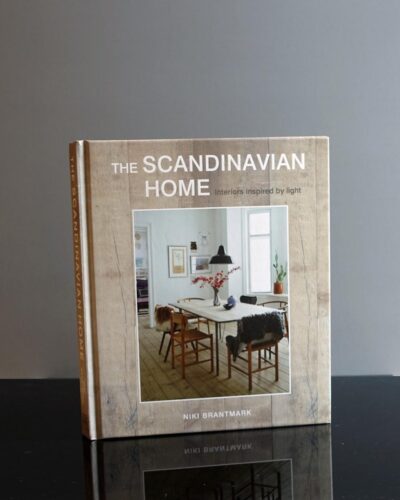 8-134-the scandinavian-home-book2