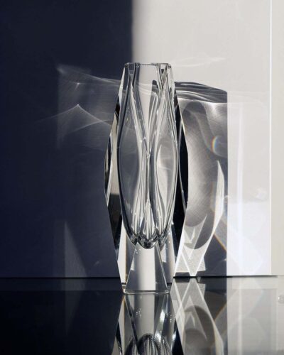 2018-221-clear-faceted-murano-vase-ray-new-york