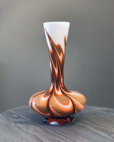 2018-255-murano-orange-caramel-swirl-flared-vase