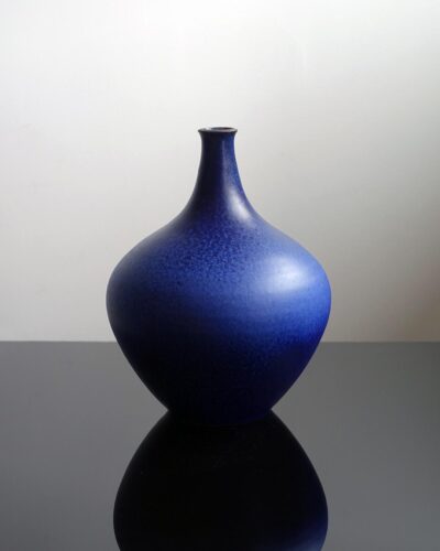 2018-417-studio-keramik-west-german-matte-blue-vase