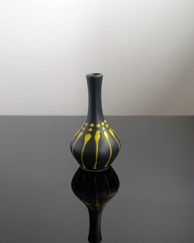 2018-426-Taller-Fat-Lava-Black-Yellow-Drip-Glaze-Orb-Shape-Weed-Pot-Feelie-Bud-Vase