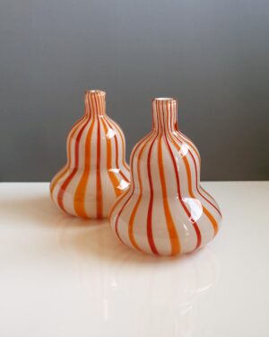 murano-striped-cased-glass-gourd-vase-2