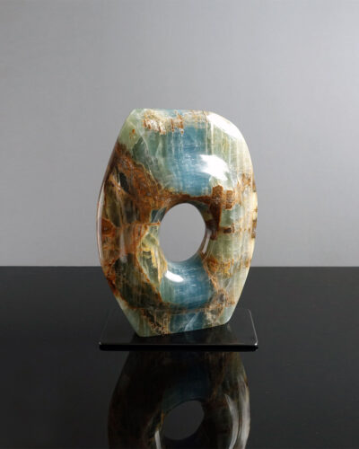 patagonia-I-onyx-abstract-sculpture-01