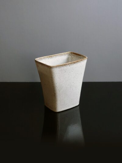 ballard-pottery-speckled-gray-vase-planter