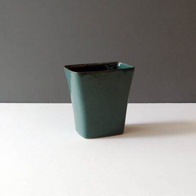 stanley-ballard-vermont-green-planter-vase