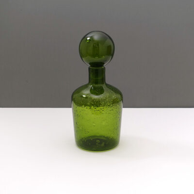 green-medium-ball-stopper-decanter