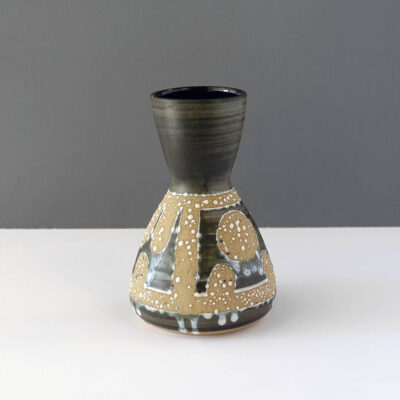 lapid-israel-hourglass-shape-fat-lava-vase