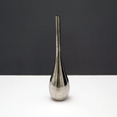 KMD-royal holland-pewter-daalderop-bud-vase