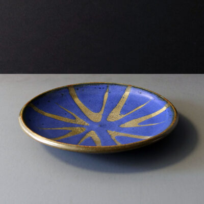 danish-blue-starburst-serving-plate