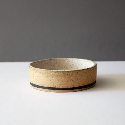 low-flat-oatmeal-color-black-stripe-bowl