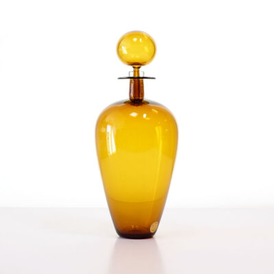 cariati-wine-jug-amber