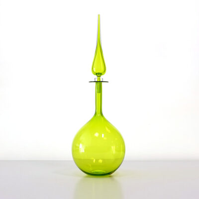 cariati-petite-teardrop-decanter-chartreuse