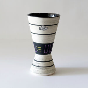 bay-keramik-germany-striped-vase-02