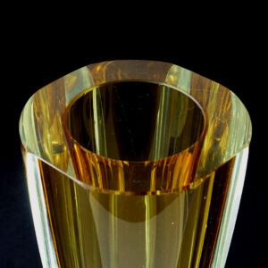 golden-amber-sommerso-cut-crystal-vase