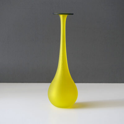 teardrop-long-neck-yellow-bud-vase