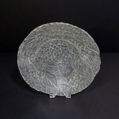 hydrangea-pressed-clear-glass-platter