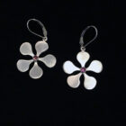 mw-6-flower-earrings-garnet-cabochon