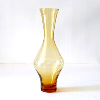 scandinavian-style-mid-century-amber-glass-vase