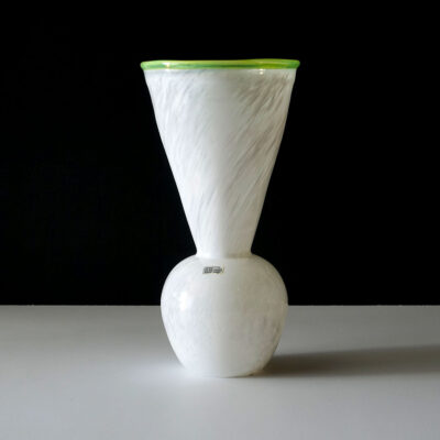 jema-glasbruk-sweden-green-rim-art-glass-vase