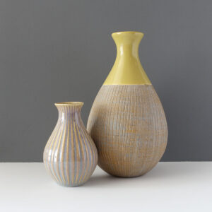 contemporary-gold-sgraffito-teardrop-vase-1