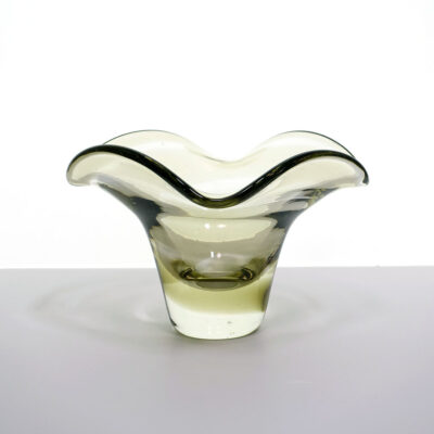 ruffled-mouth-blown-glass-sommerso-bowl-2