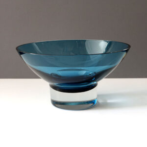 aseda-style-blue-pedestal-bowl