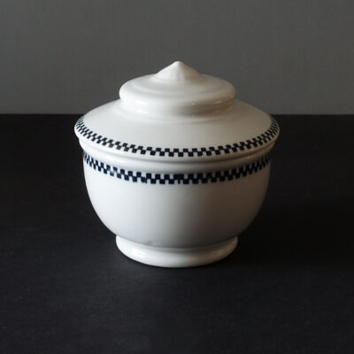 victory-china-checker-rim-lidded-bowl