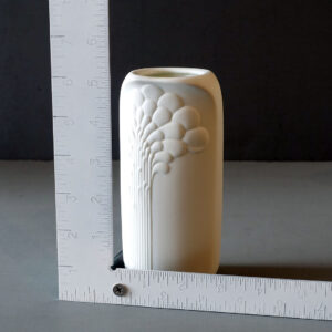 kaiser-syrakus-bisque-porcelain-vase